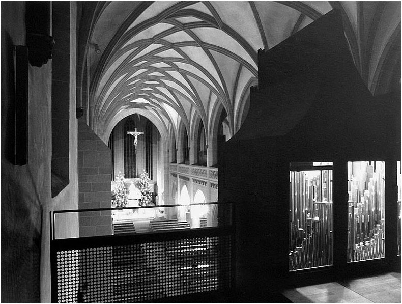 Rckpositiv mit Blick in Chor und Langhaus