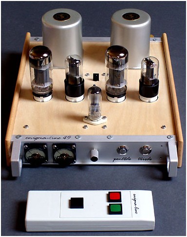 enigma-line 49 Verstärkermodul mit runden James-Ausgangstransformatoren, 6P3C-E Beam-Power Tetroden und IR-Lautstärkeregelung